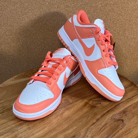 Nike Shoes - Nike
Dunk
Light wild mango
Brand new